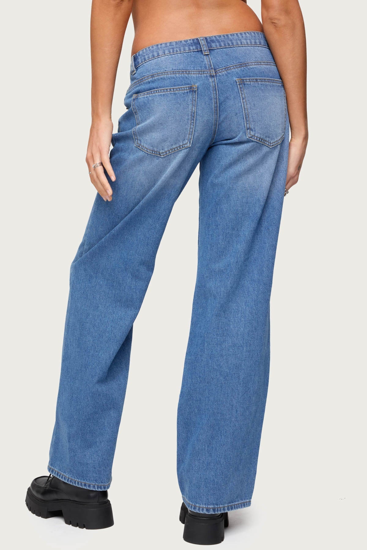Nikoletta Straight Leg Low Rise Jeans