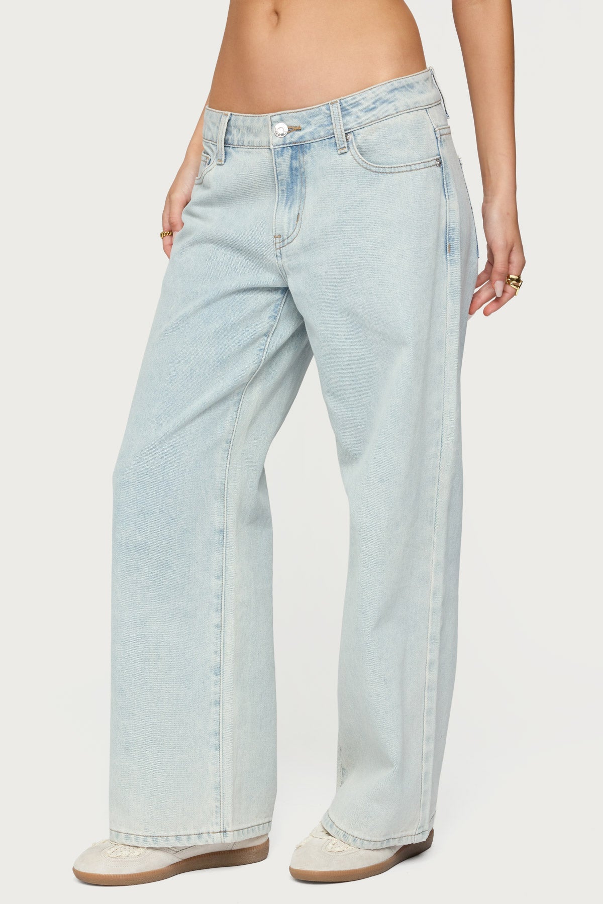 Petite Bow Pocket Relaxed Jeans