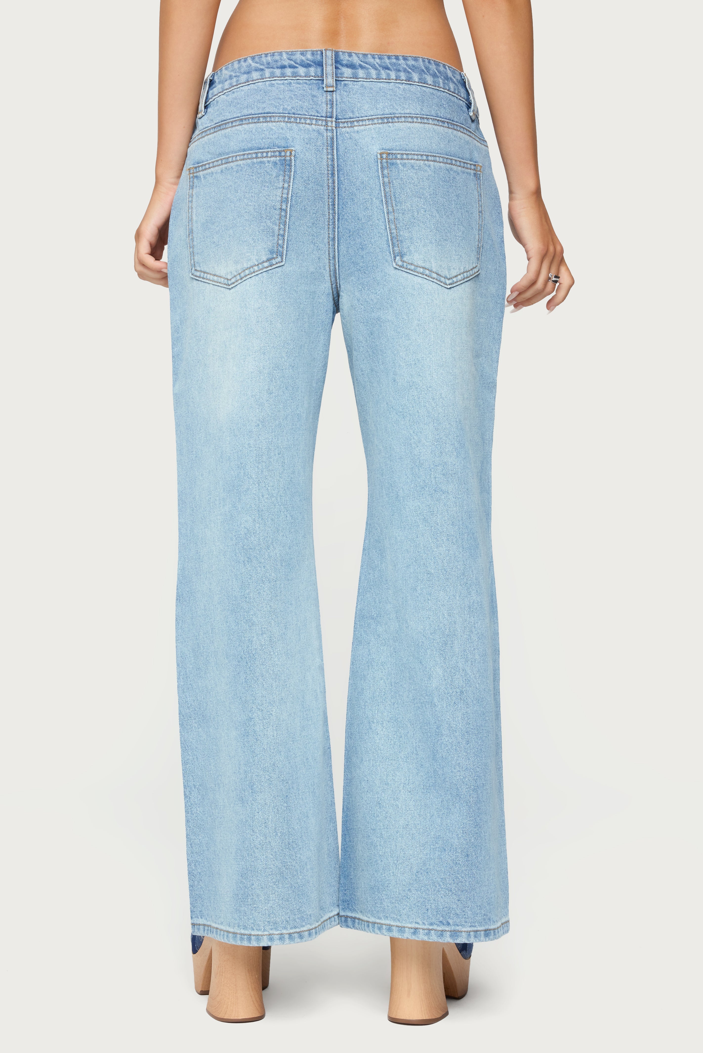 Petite Low Rise Wide Leg Jeans