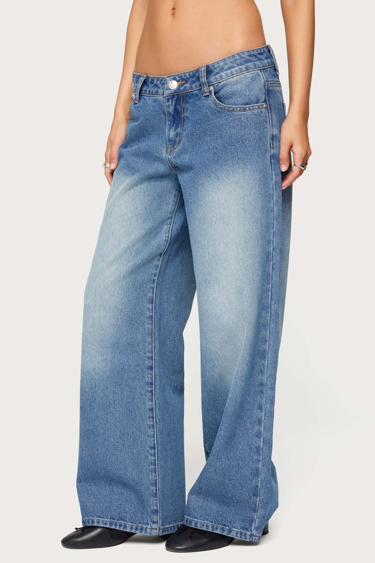 Petite Magda Low Rise Acid Wash Jeans